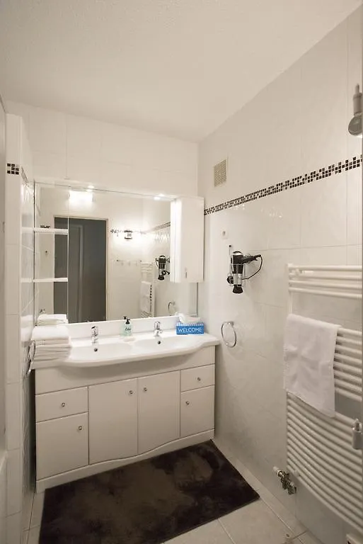 Apartment Ferienwohnung Les Gemeaux Avignon Frankreich